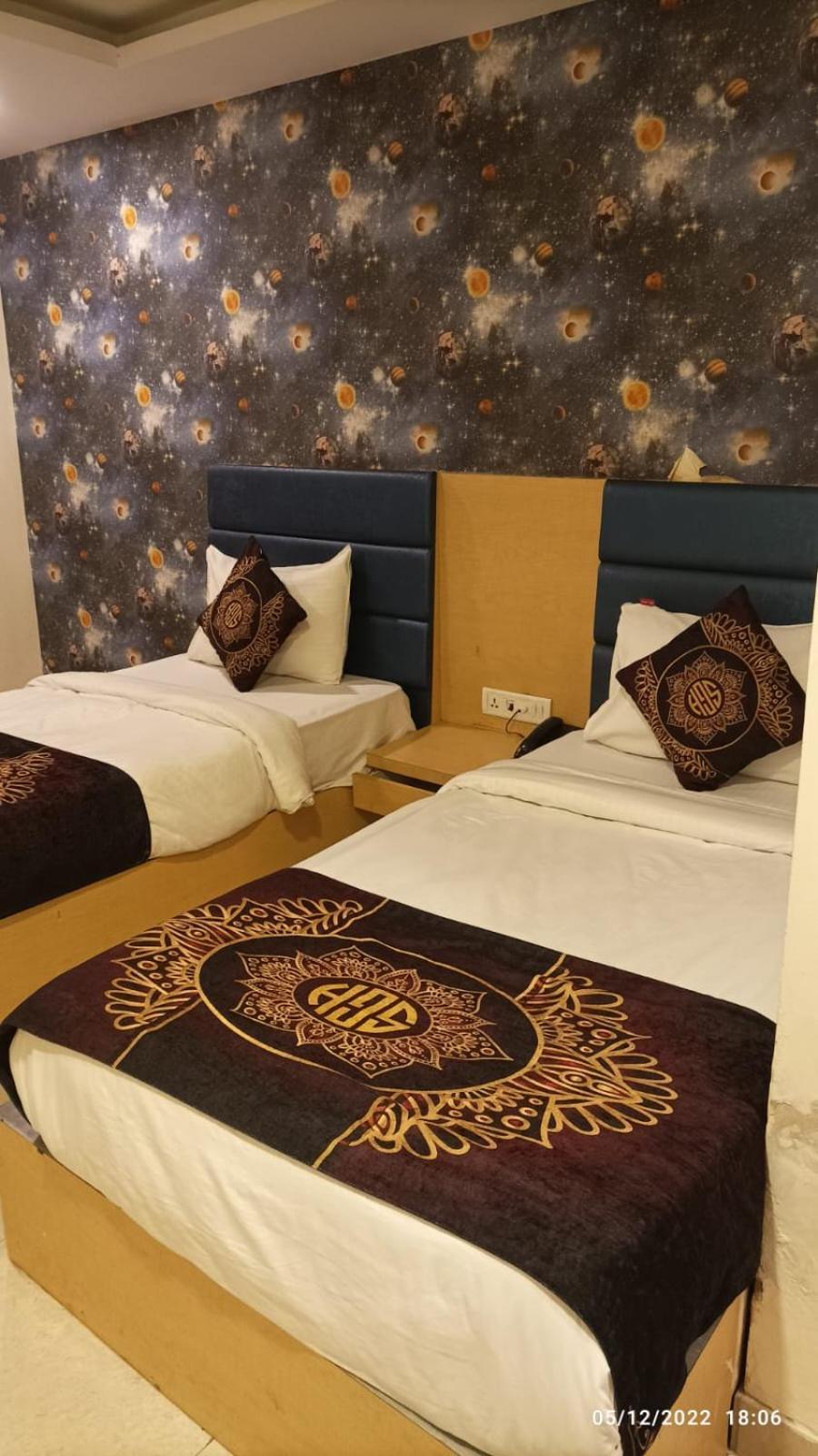 Hotel Grand Suites By D'Capitol Near Delhi Airport Ню Делхи Екстериор снимка