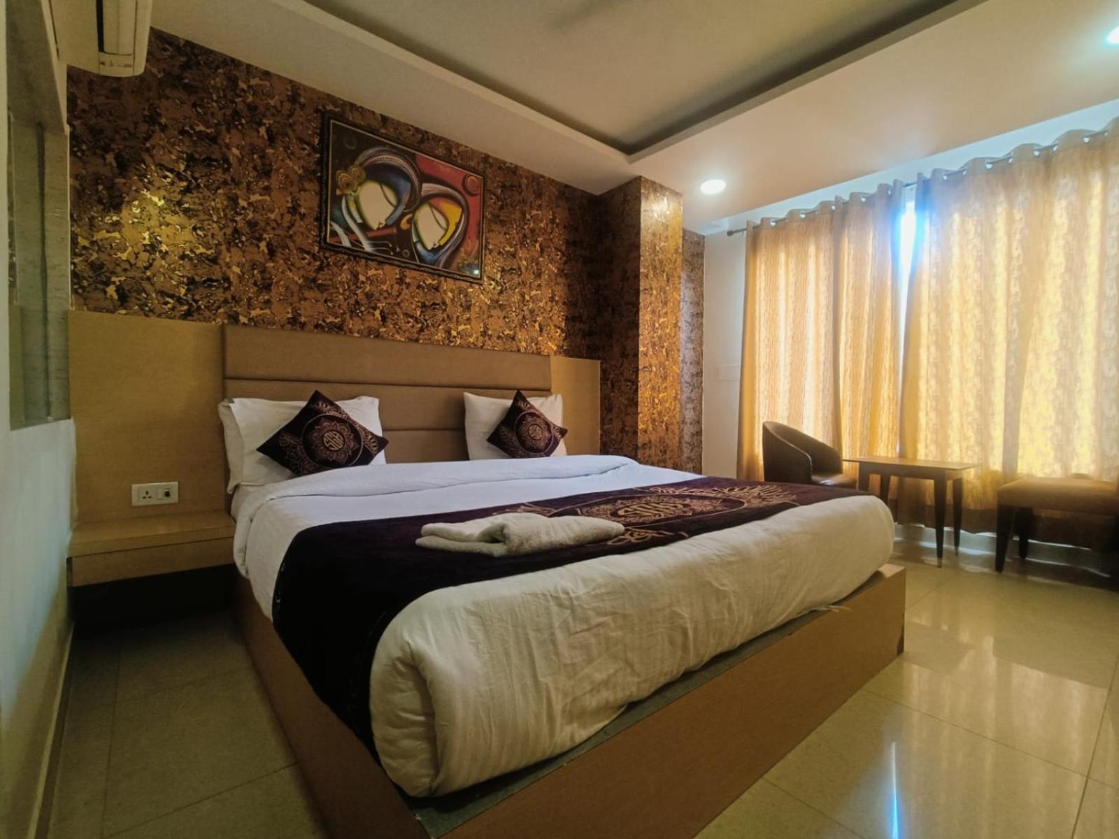 Hotel Grand Suites By D'Capitol Near Delhi Airport Ню Делхи Екстериор снимка