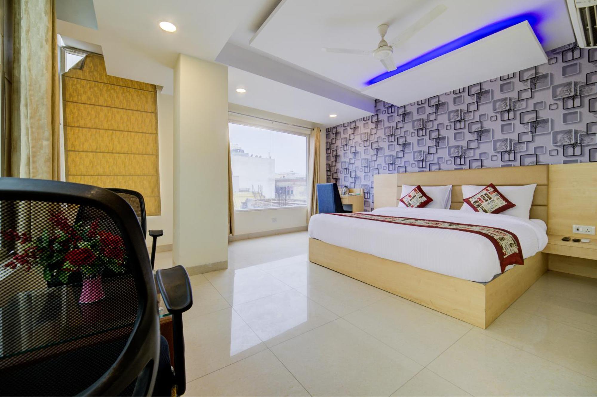 Hotel Grand Suites By D'Capitol Near Delhi Airport Ню Делхи Екстериор снимка